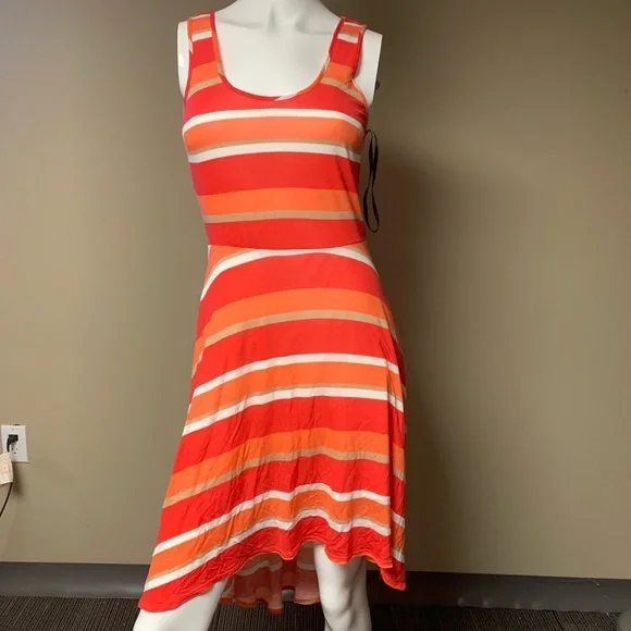 Bebe dress - Picture 2 of 2